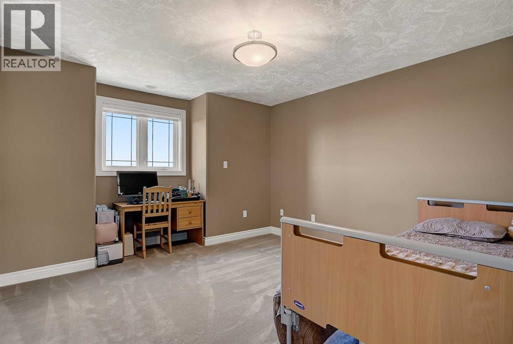 1130 Redlow Drive — photo 30