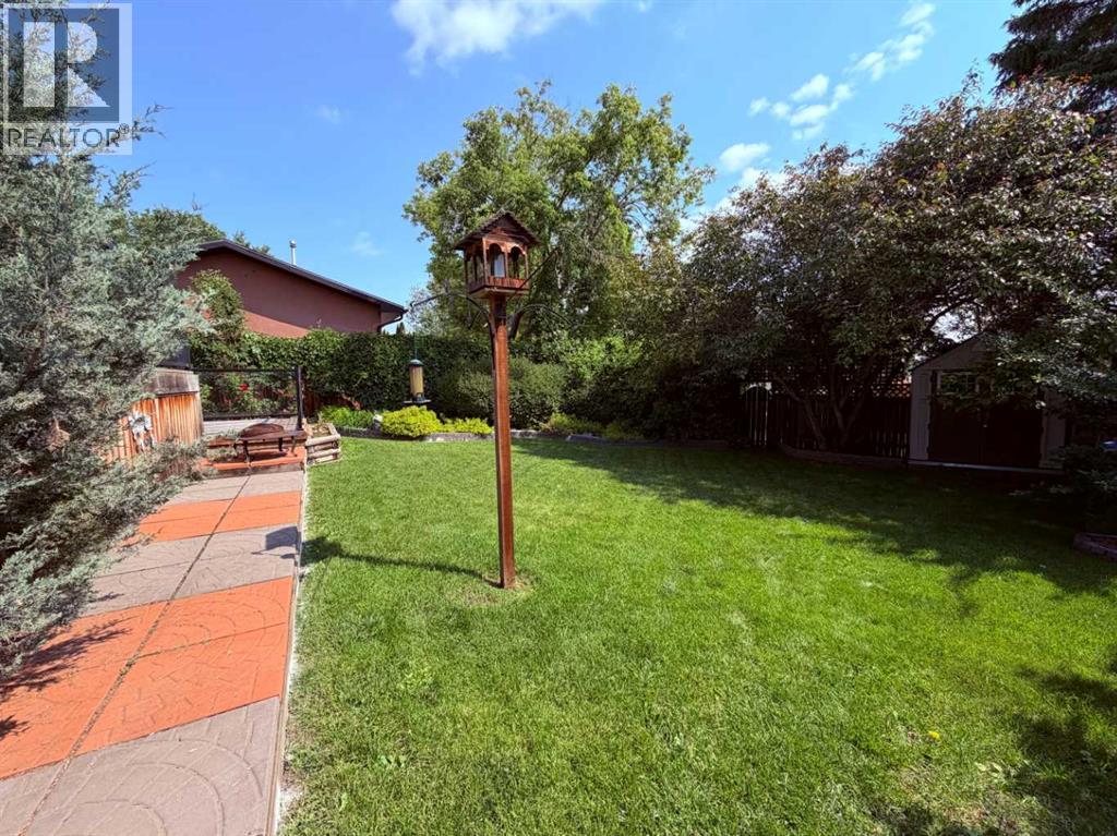 44 Norwest Close - 24