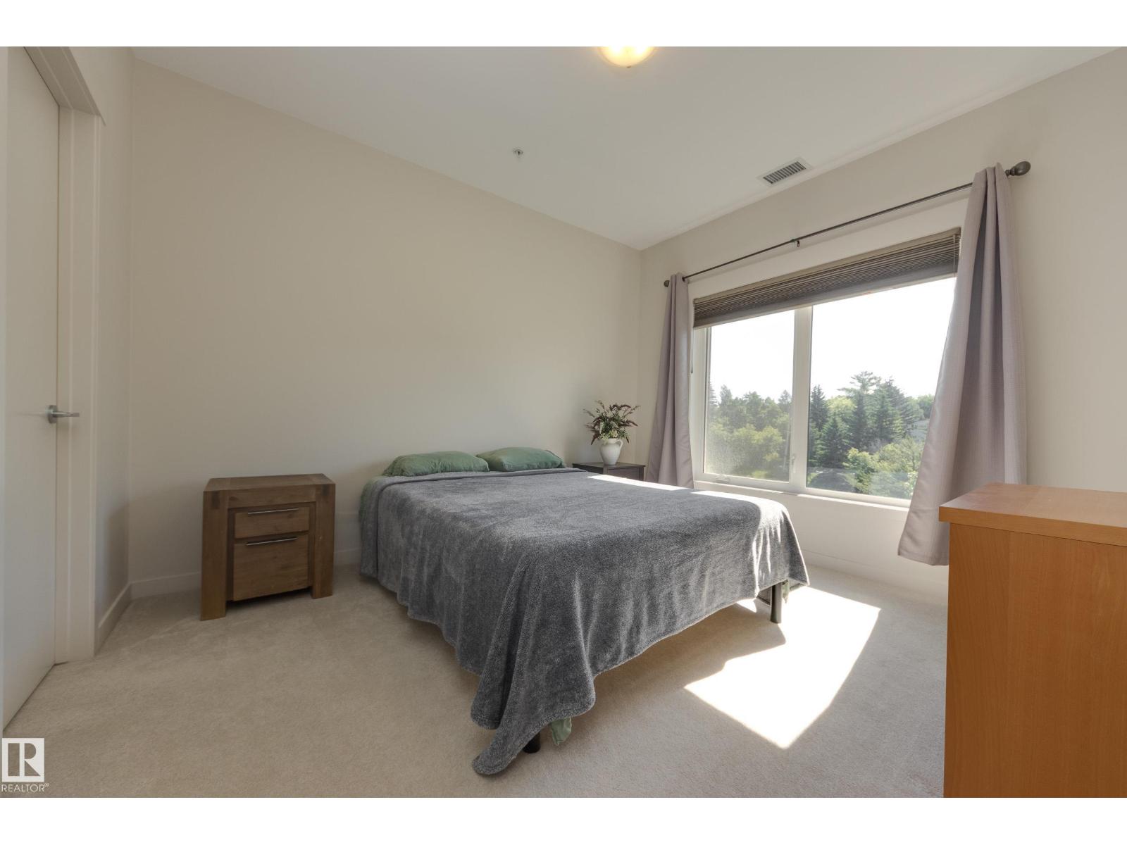 #405 5 ST LOUIS ST - 11