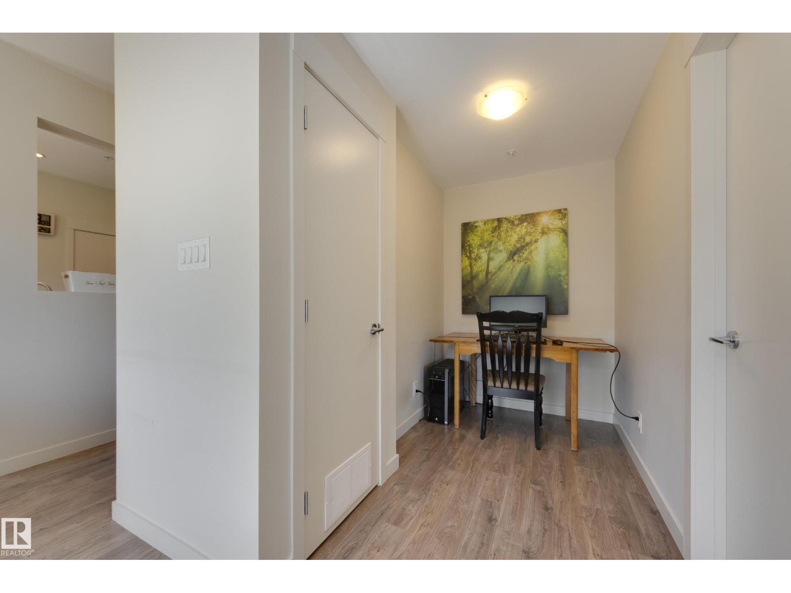 #405 5 ST LOUIS ST - 14