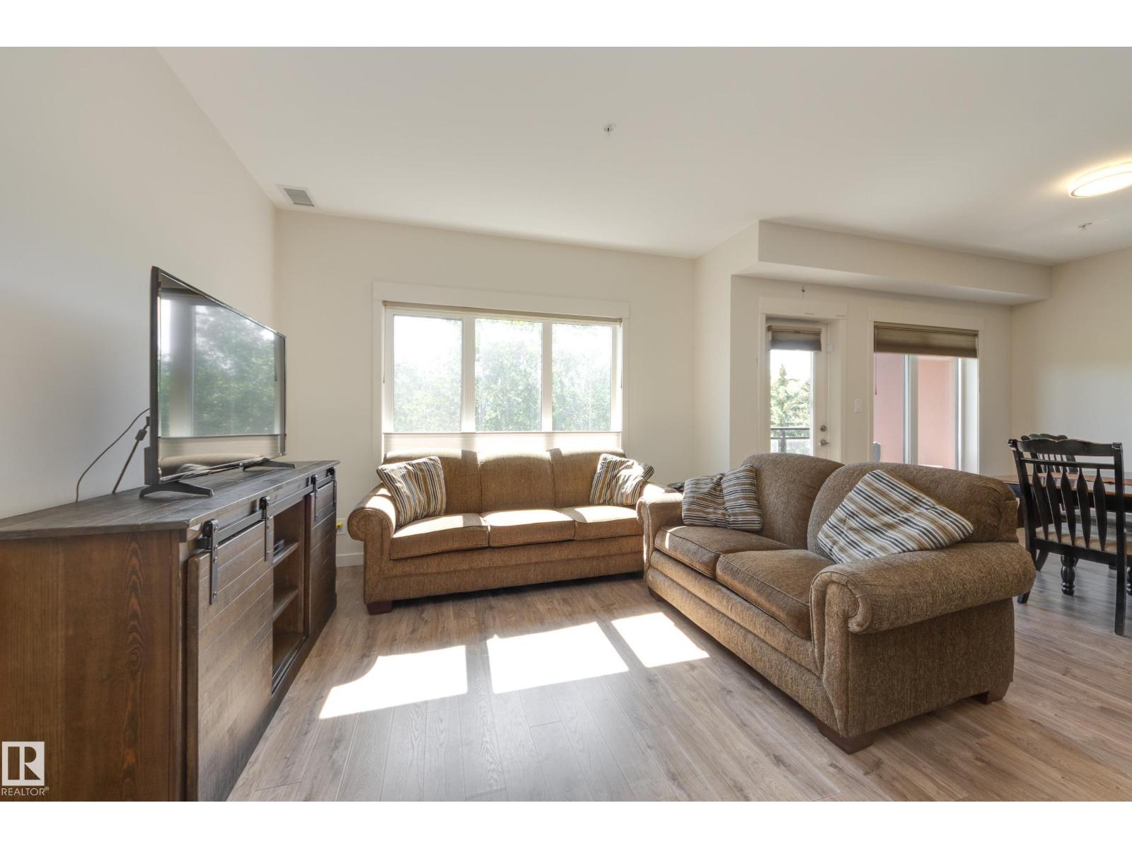 #405 5 ST LOUIS ST - 7
