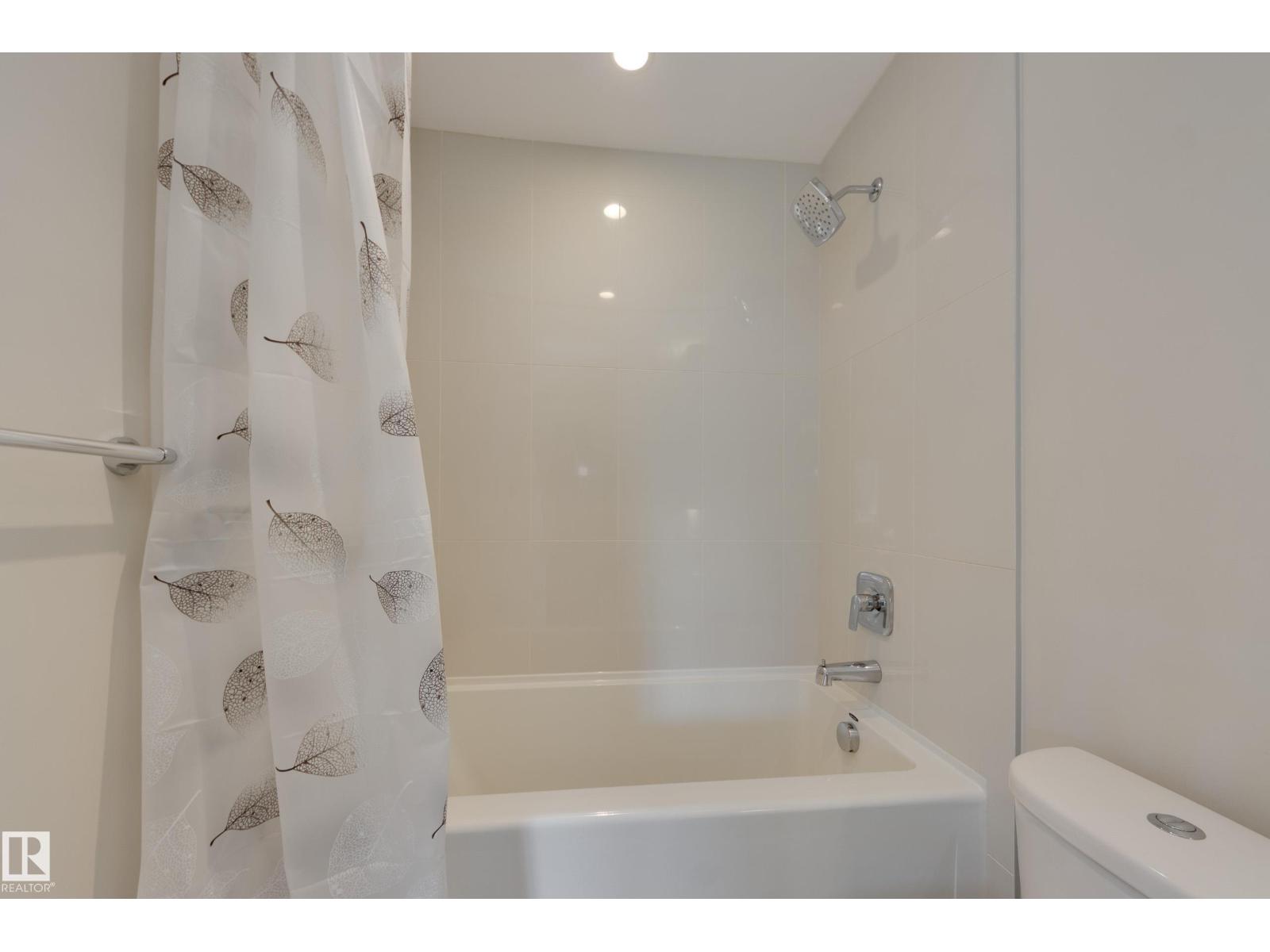#405 5 ST LOUIS ST - 16