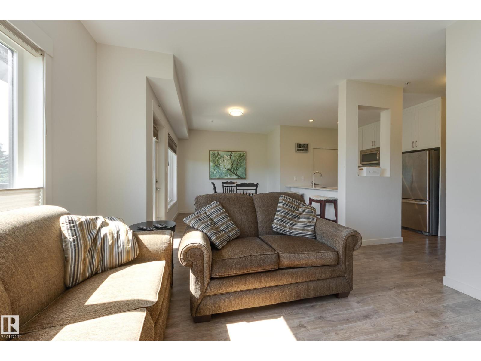 #405 5 ST LOUIS ST - 8