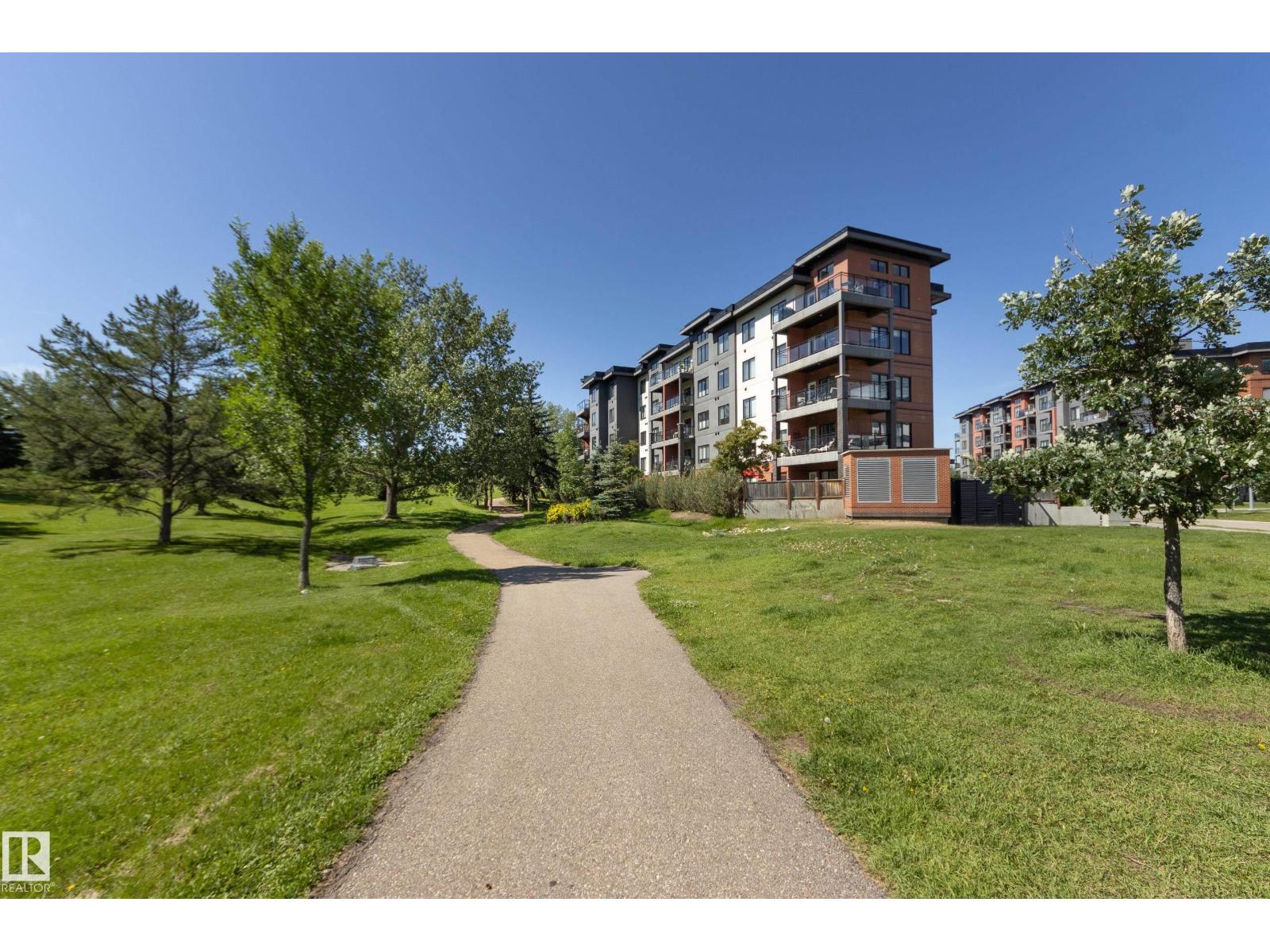 #405 5 ST LOUIS ST - 34