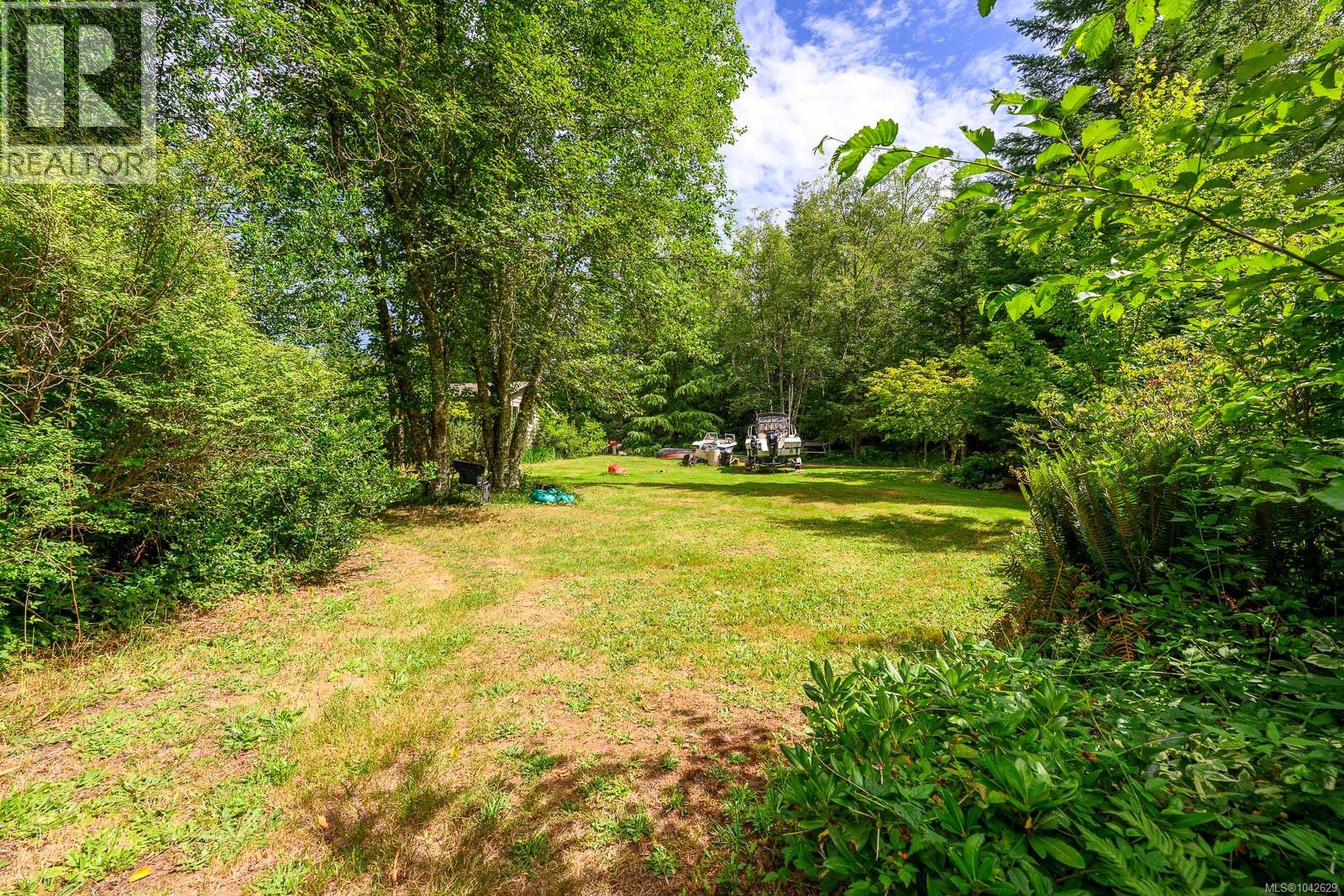 7013 Railway Ave, Courtenay