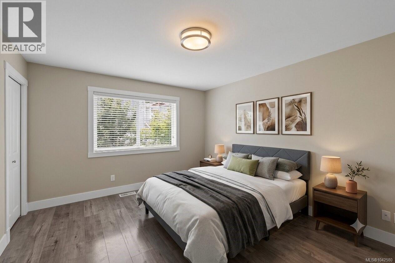 541 Lori Pl - 26