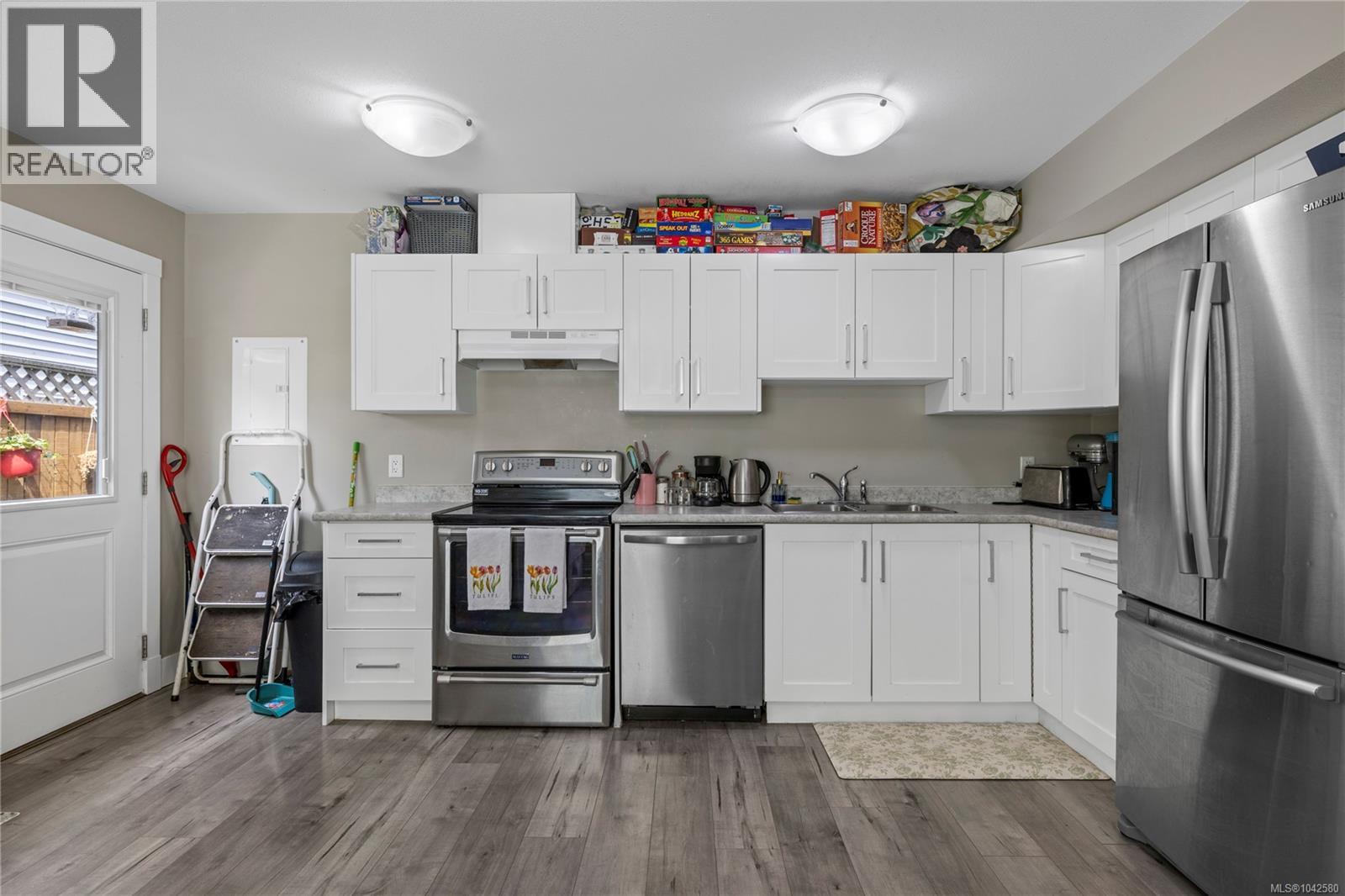 541 Lori Pl - 36