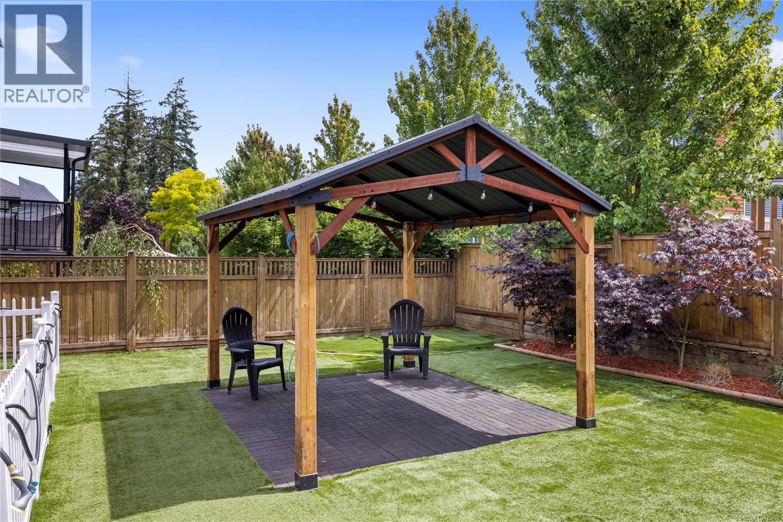 541 Lori Pl - 48