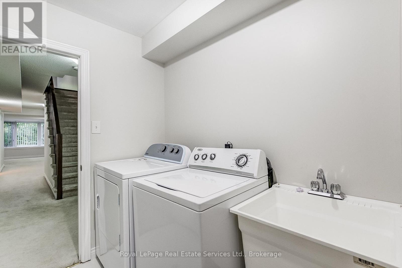 #22 233 DUSKYWING WAY - 38