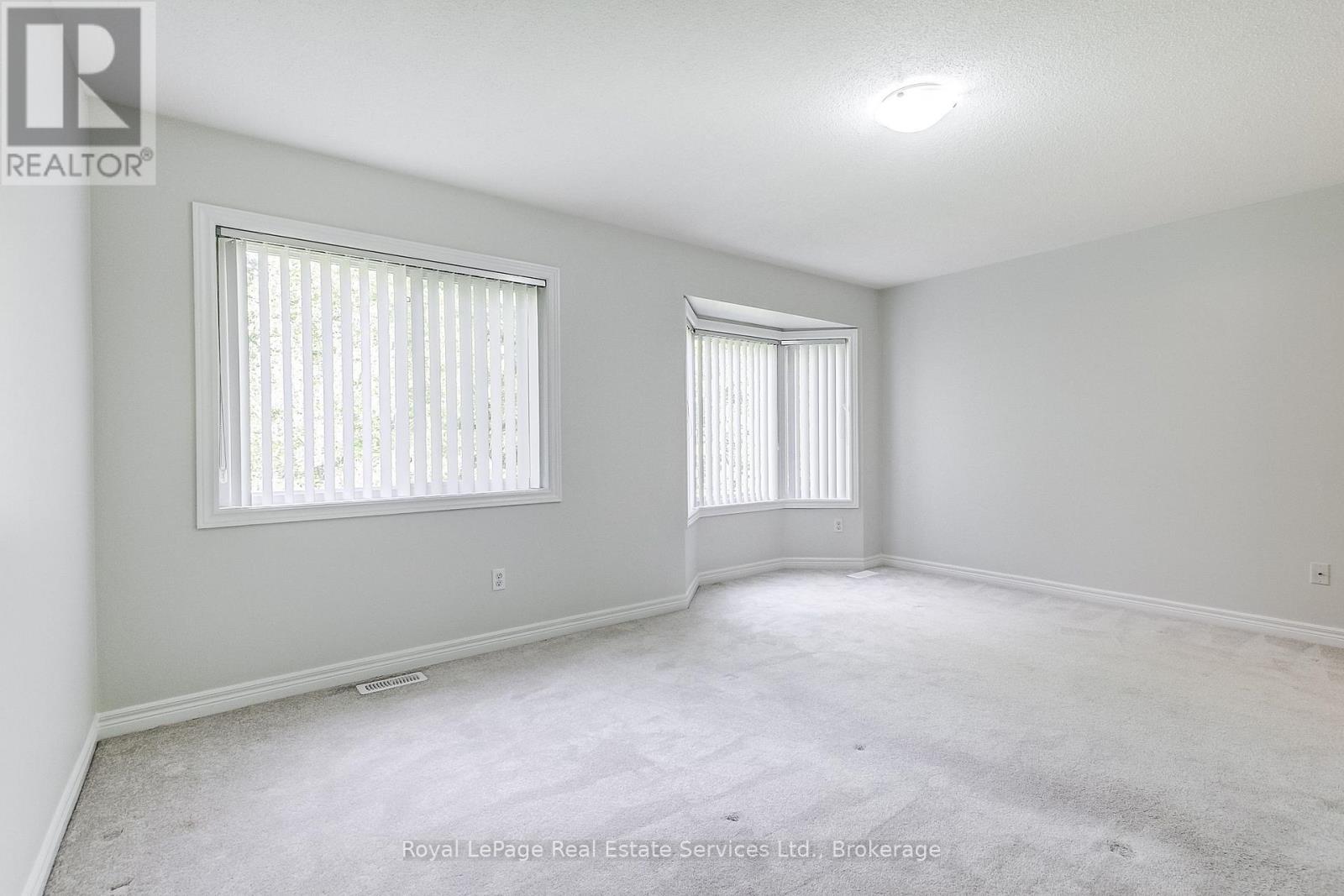 #22 233 DUSKYWING WAY - 25