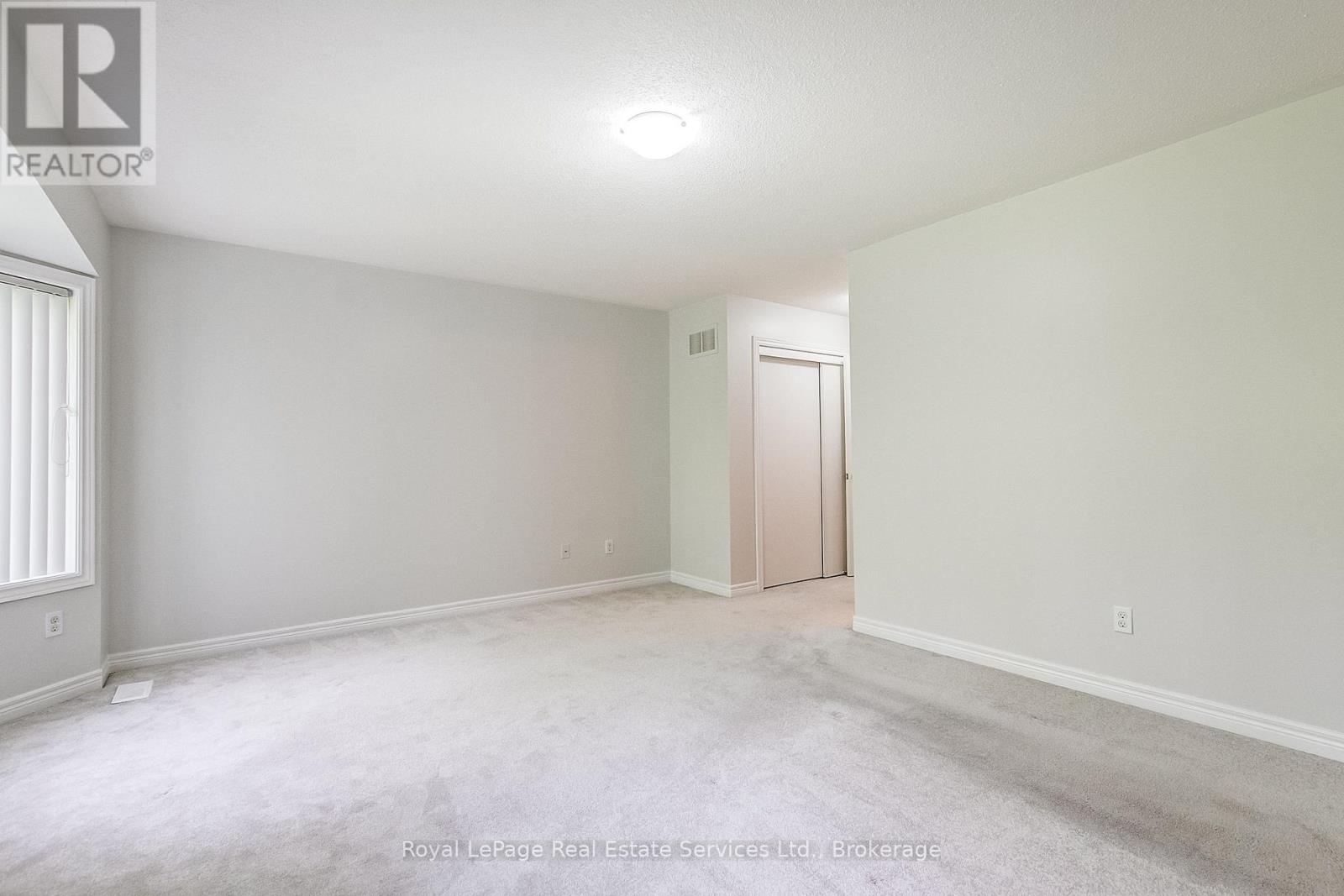 #22 233 DUSKYWING WAY - 29