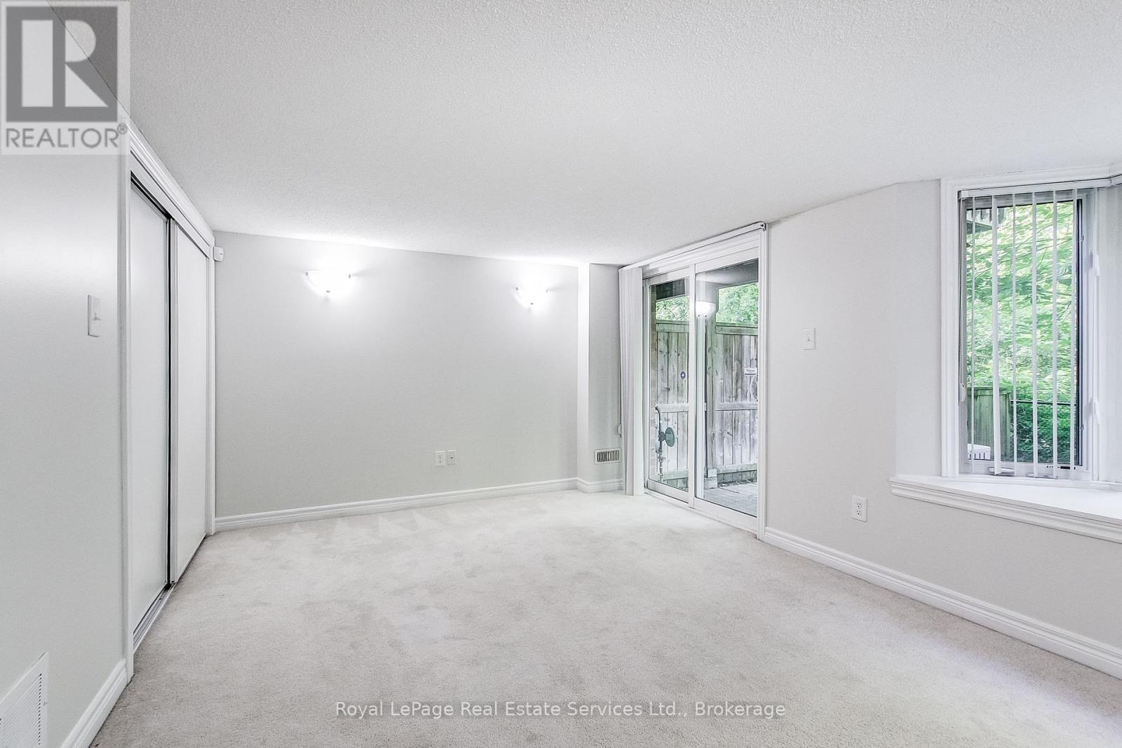 #22 233 DUSKYWING WAY - 41