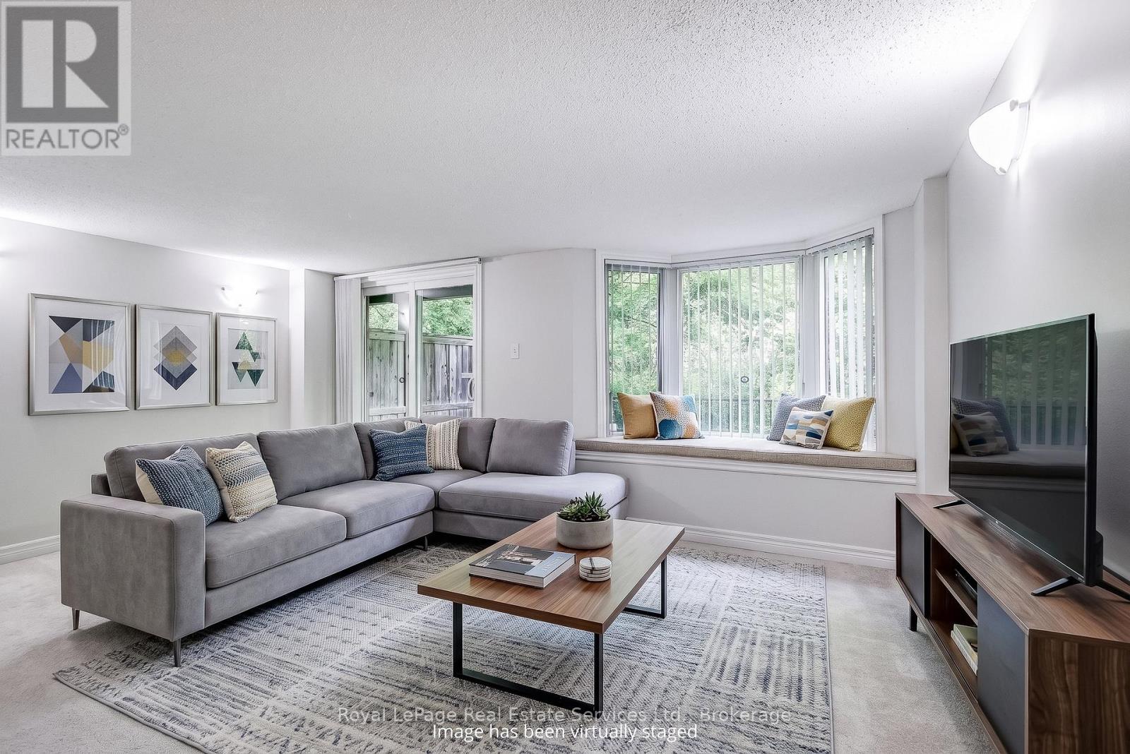 #22 233 DUSKYWING WAY - 43