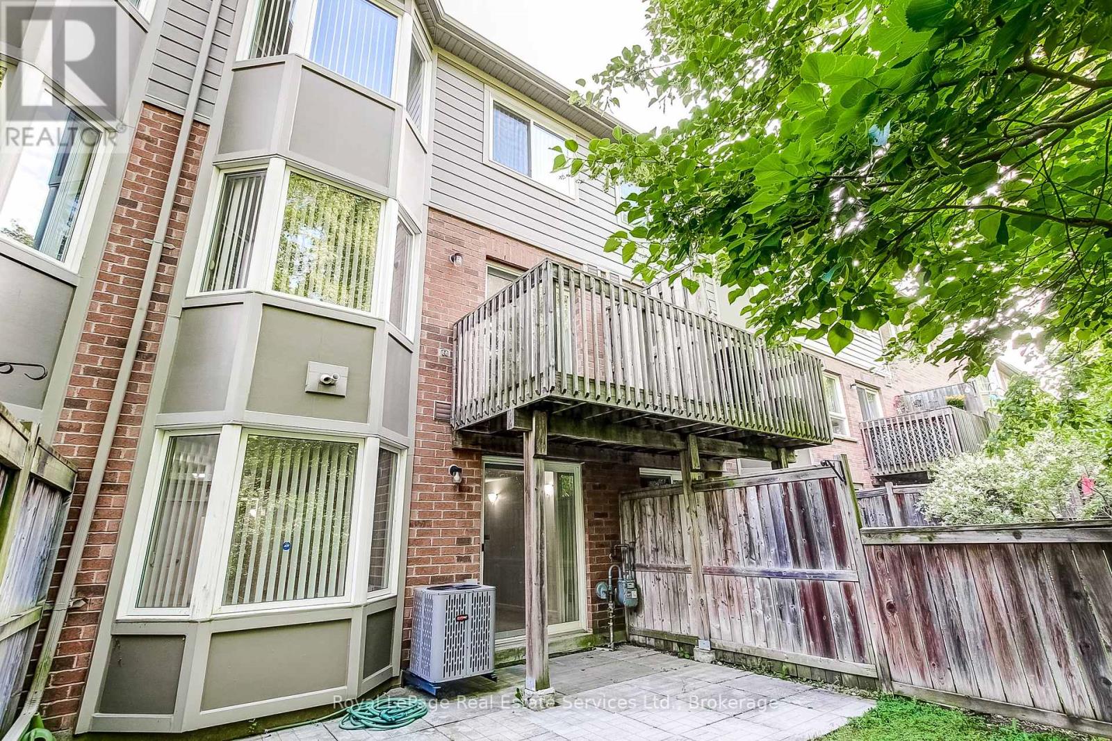 #22 233 DUSKYWING WAY - 46