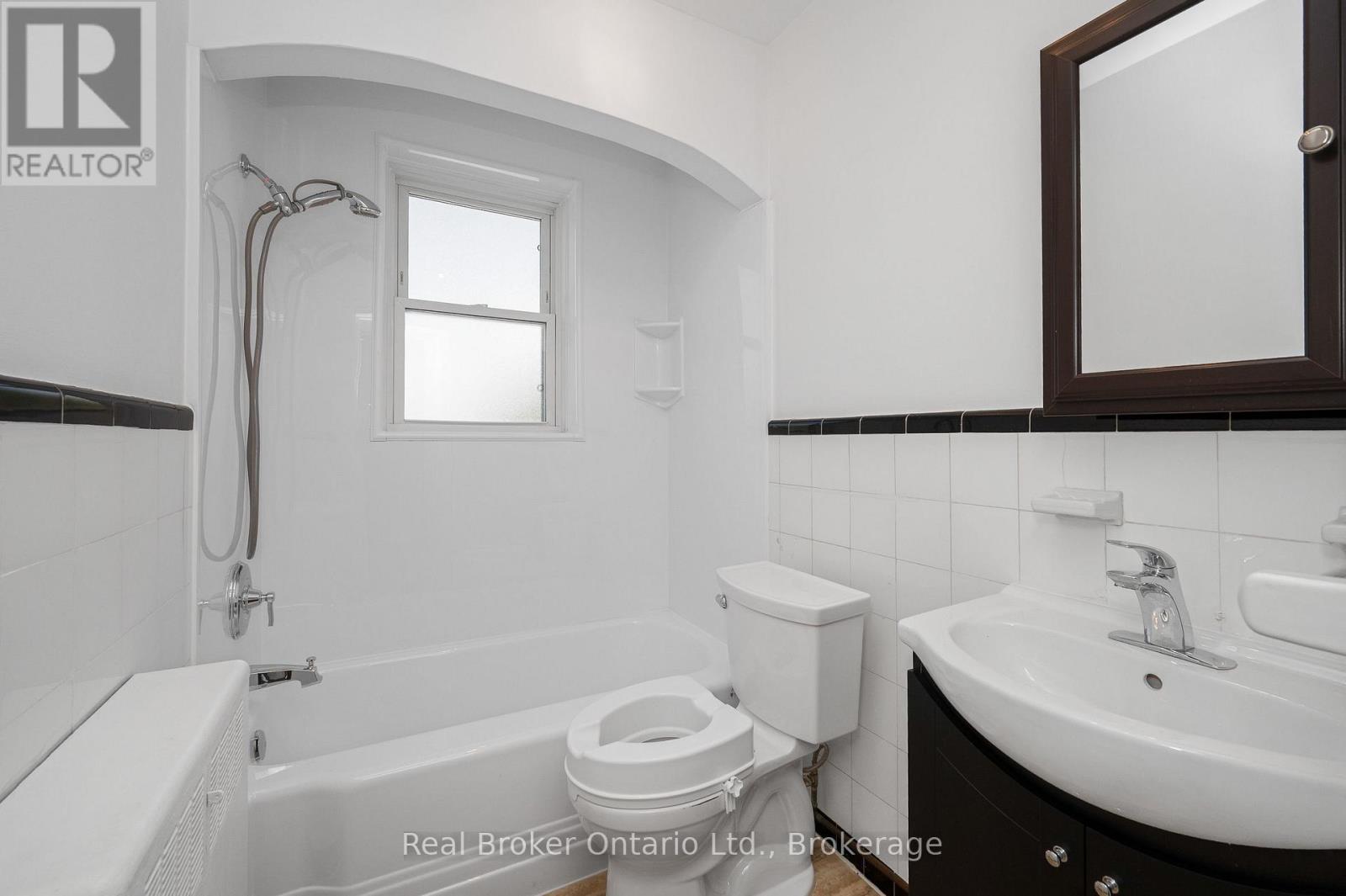 #312B 5 EAST 36TH STREET - 12