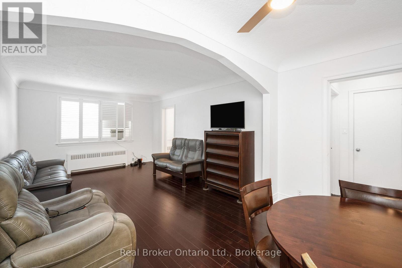 #312B 5 EAST 36TH STREET - 7