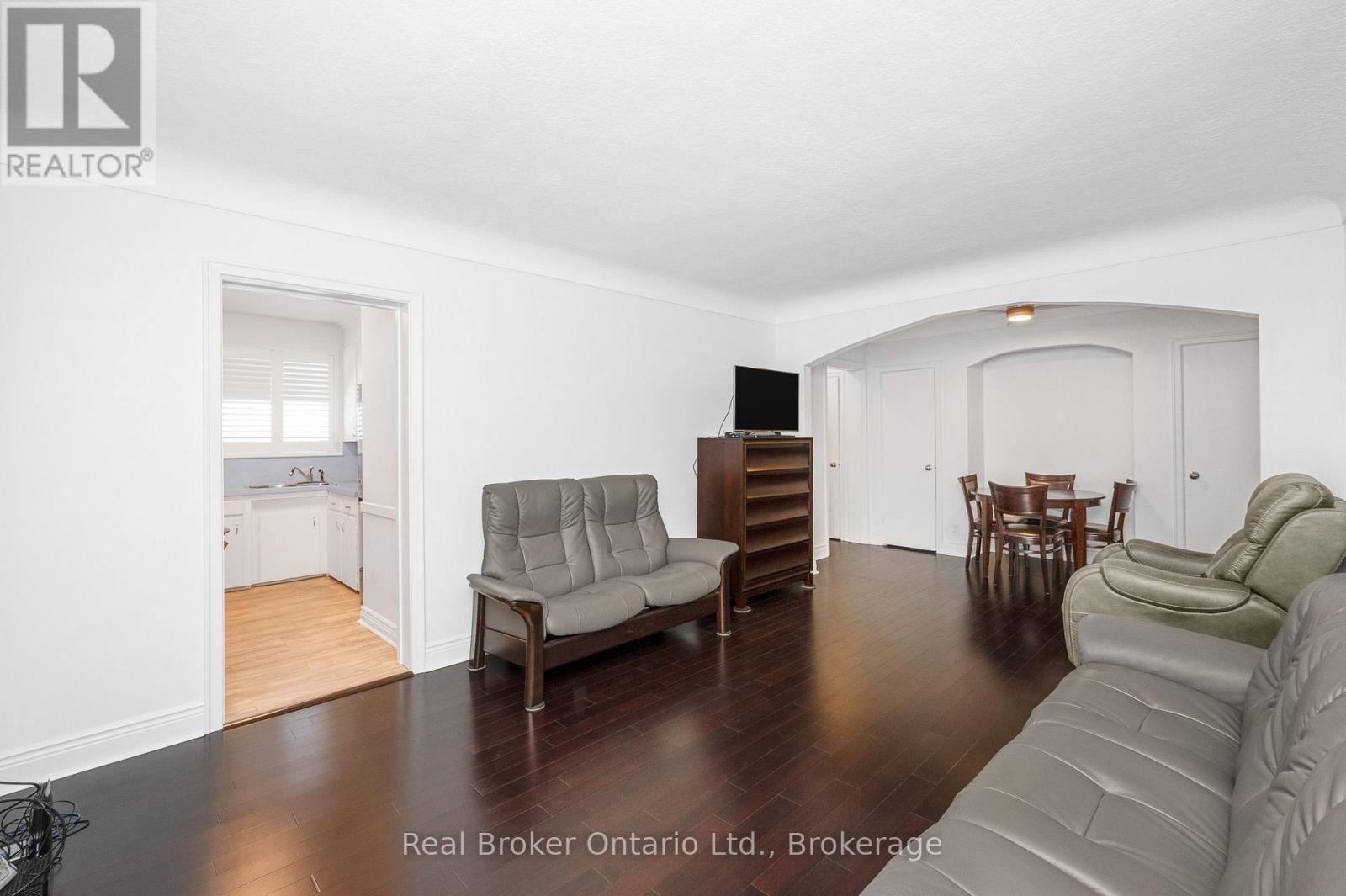 #312B 5 EAST 36TH STREET - 9