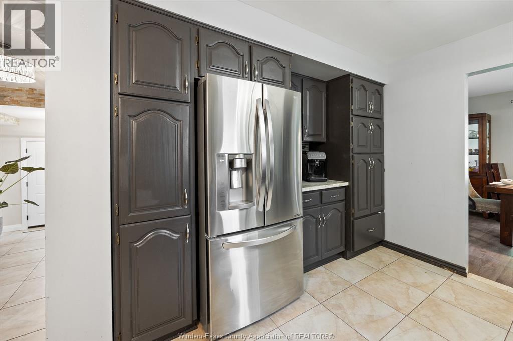 831 LAFFERTY - 12