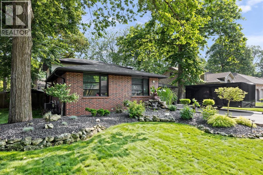 831 LAFFERTY - 29