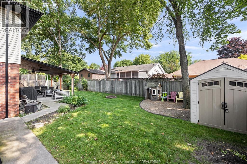 831 LAFFERTY - 30
