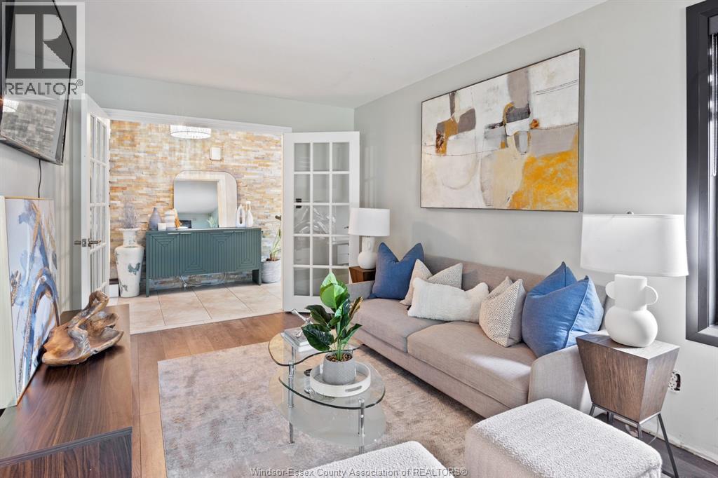 831 LAFFERTY - 6