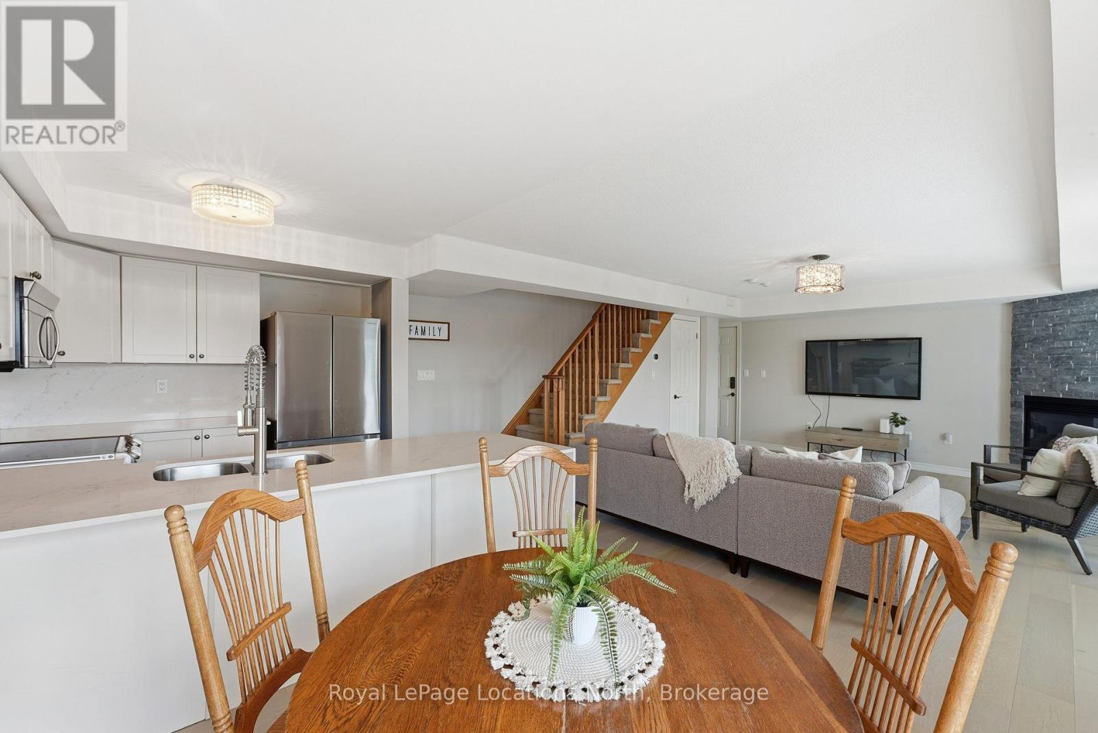 24 JOSEPH TRAIL - 22