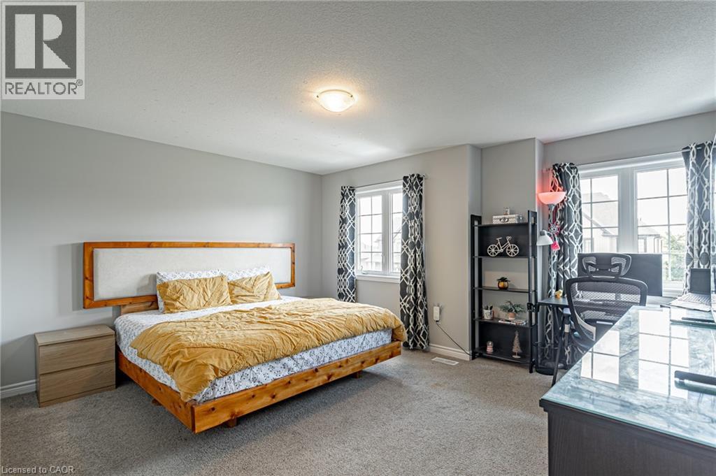 1540 DUNKIRK Avenue - 16