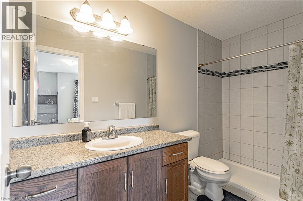 1540 DUNKIRK Avenue - 18