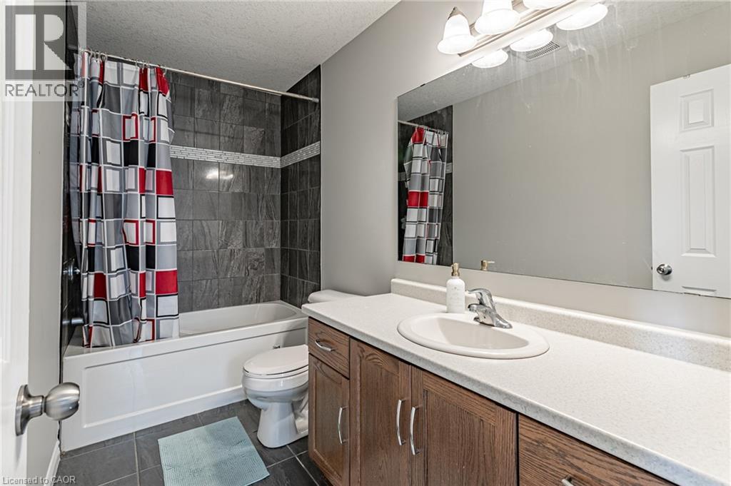 1540 DUNKIRK Avenue - 23