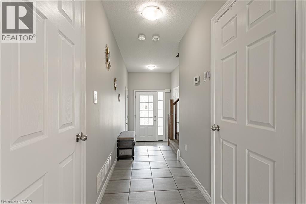 1540 DUNKIRK Avenue - 6