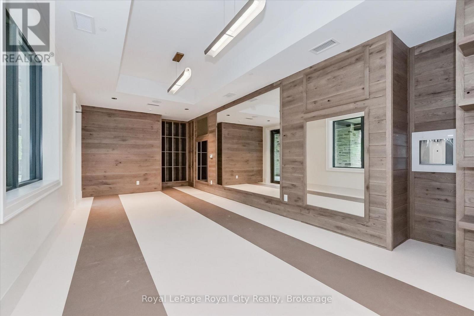 #314 6523 WELLINGTON ROAD 7 ROAD - 34