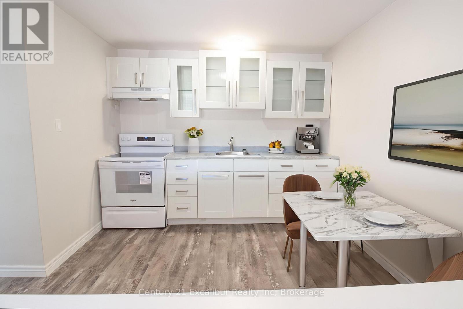 #16 320 QUEEN STREET E - 2