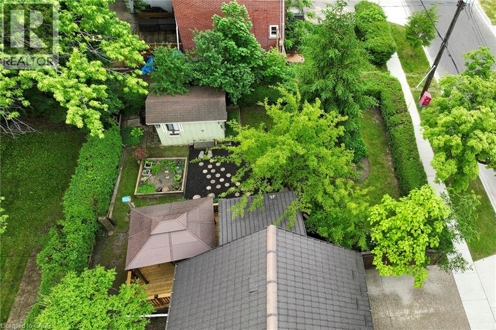 5 BRENTWOOD Avenue - 42