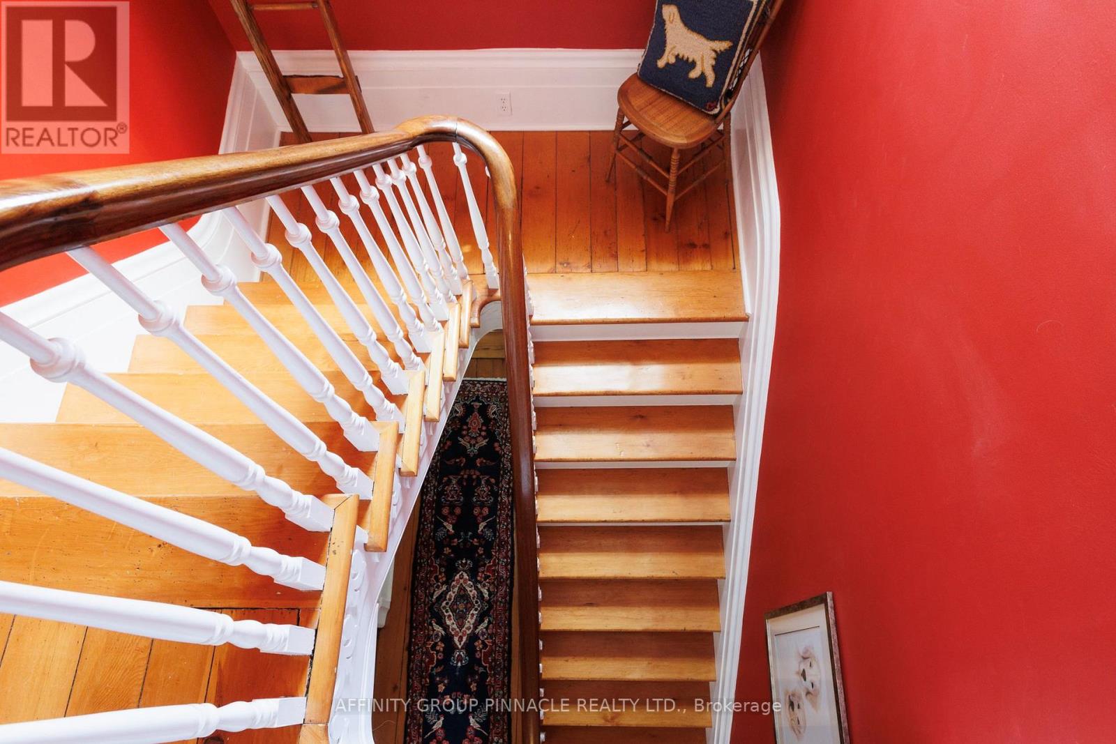 145 KING STREET - 33