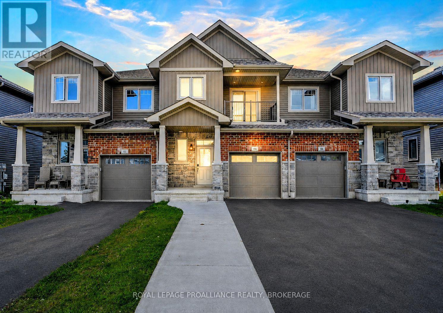 184 DR RICHARD JAMES CRESCENT - 1