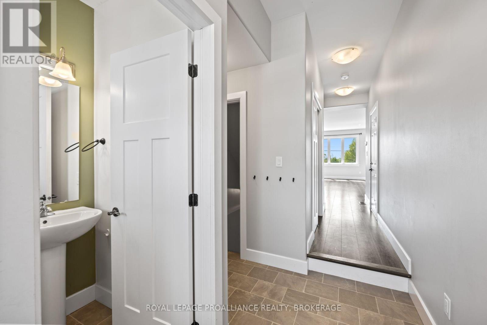 184 DR RICHARD JAMES CRESCENT - 13