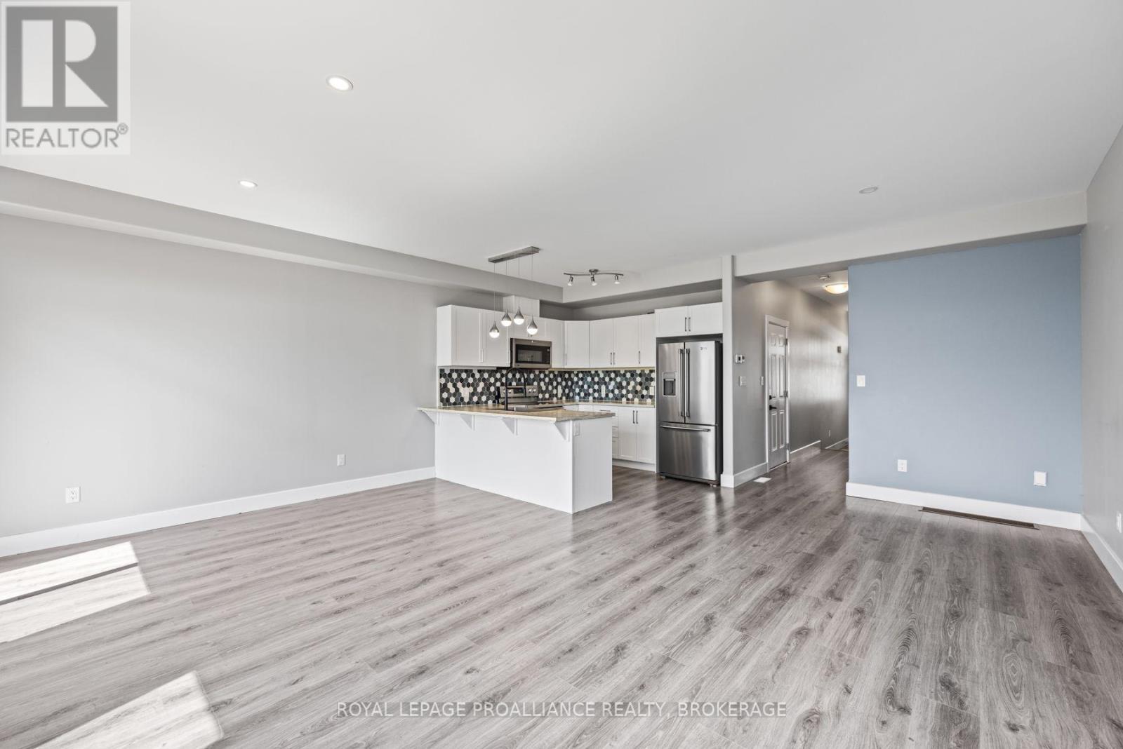 184 DR RICHARD JAMES CRESCENT - 19