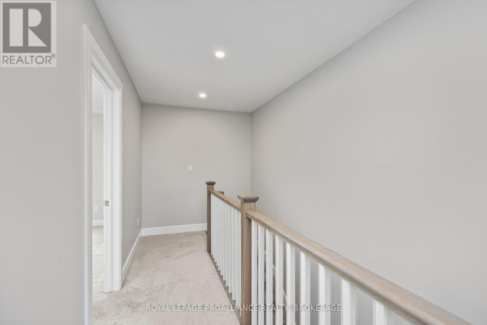 184 DR RICHARD JAMES CRESCENT - 24