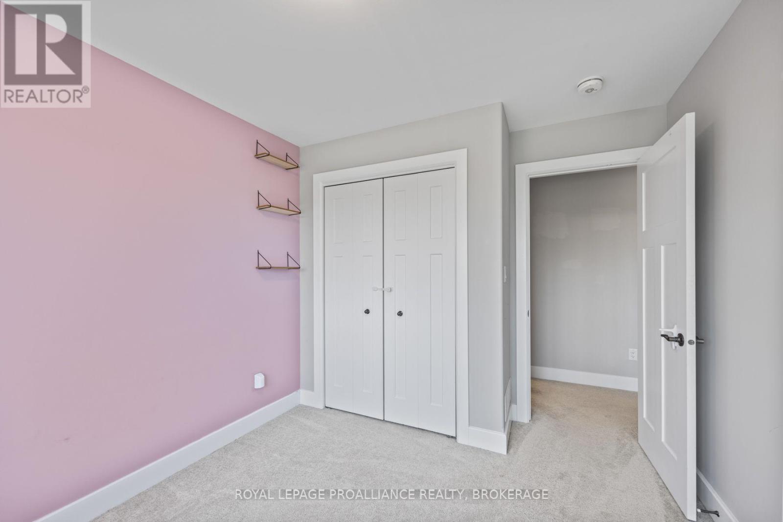 184 DR RICHARD JAMES CRESCENT - 34