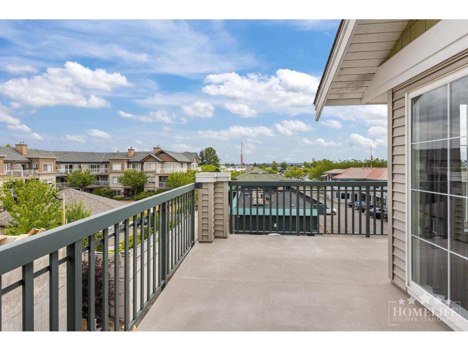 305 6336 197 STREET, Langley
