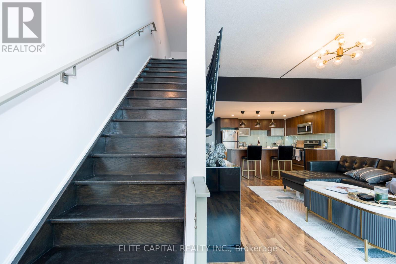 #2207 59 EAST LIBERTY STREET - 10
