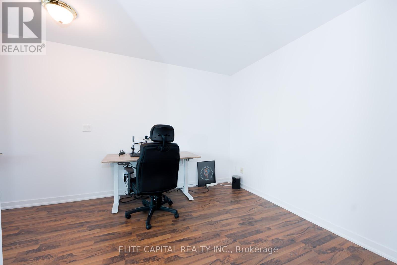 #2207 59 EAST LIBERTY STREET - 15
