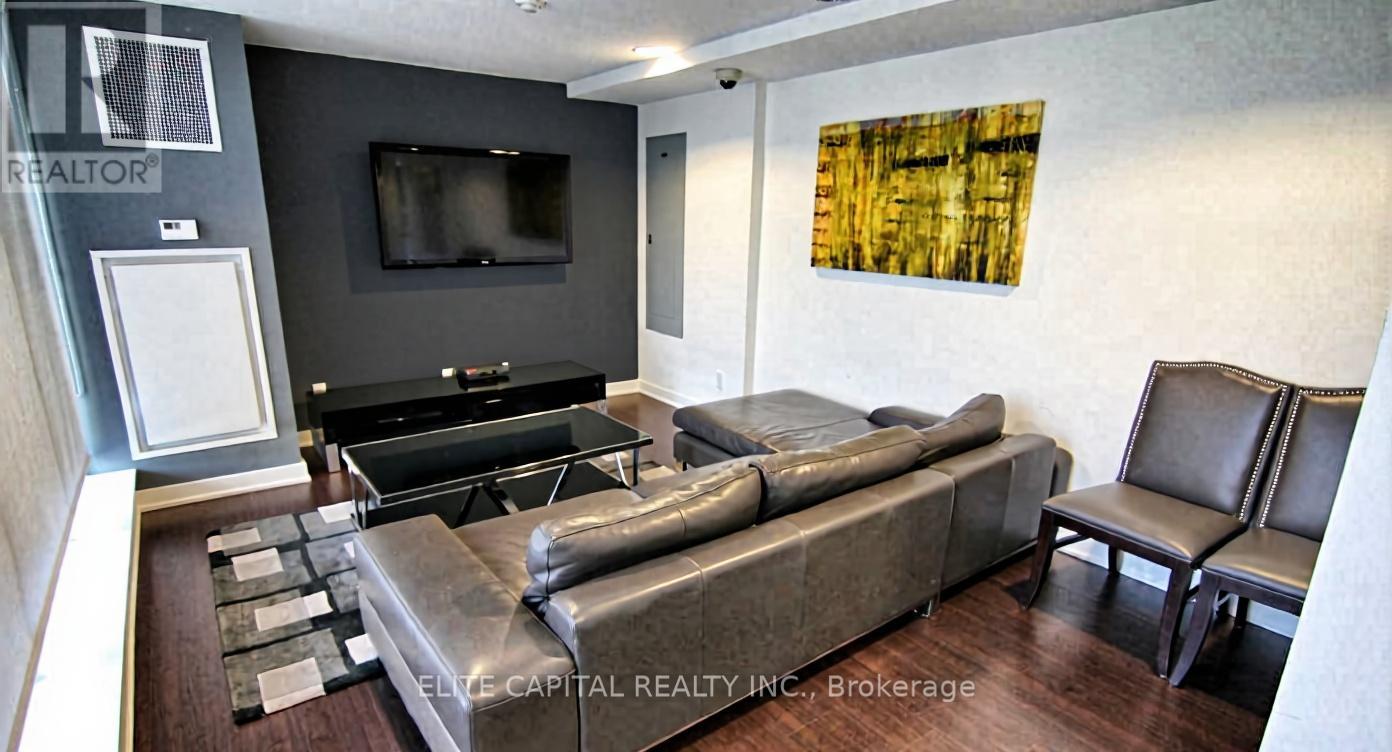 #2207 59 EAST LIBERTY STREET - 20