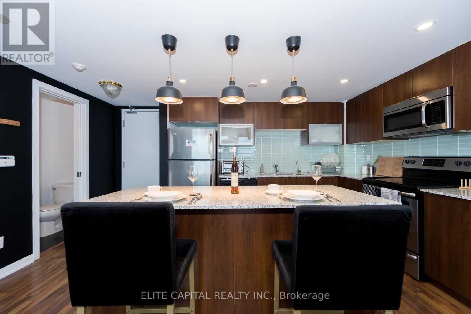 #2207 59 EAST LIBERTY STREET - 3