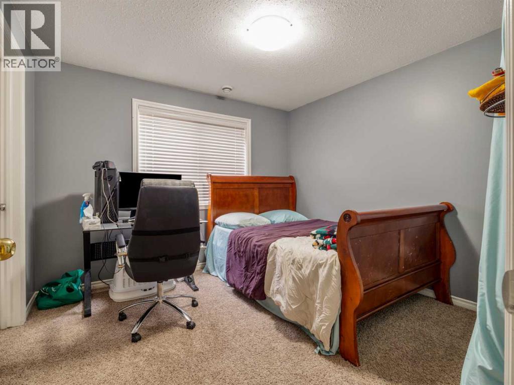 350 Mt Sunburst Way W — photo 36