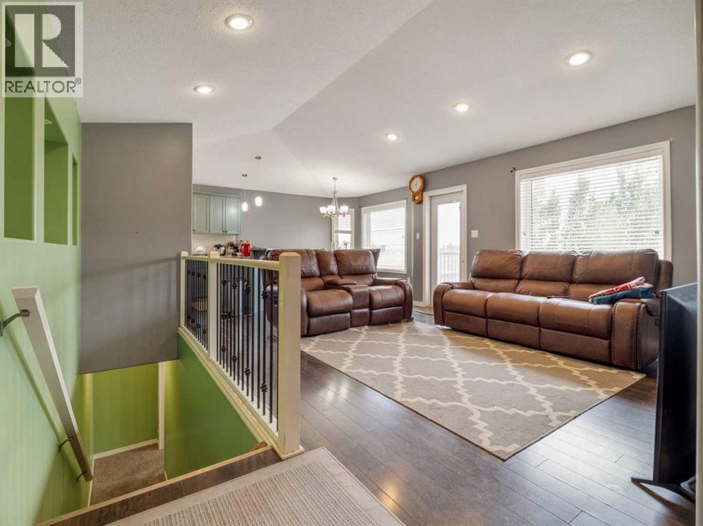 350 Mt Sunburst Way W — photo 16
