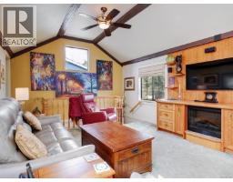Bedroom - 745 Middleton St, Saanich, BC V9A2E1 Photo 7