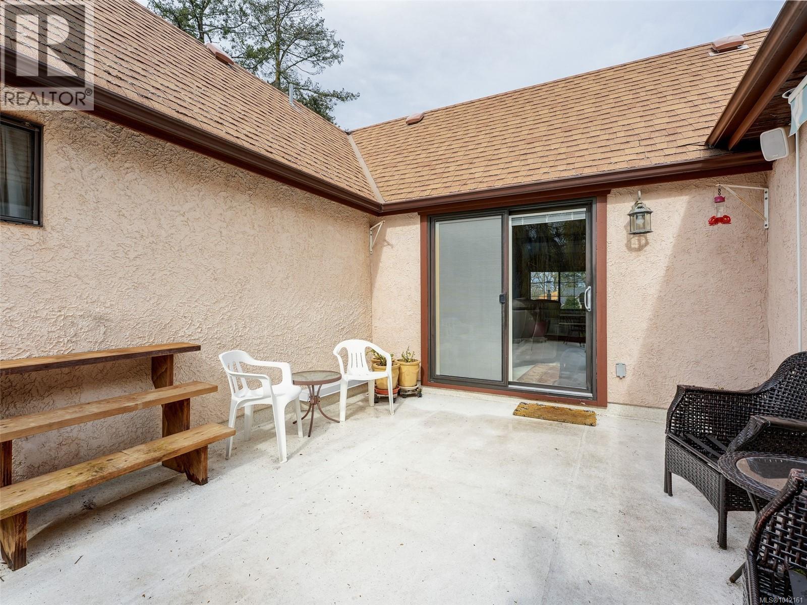 745 Middleton St - 27