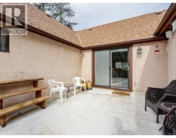 745 Middleton St, Saanich, BC V9A2E1 Photo 27