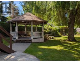 745 Middleton St, Saanich, BC V9A2E1 Photo 32